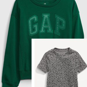 GAP Lot of 2 New with Tags Sweatshirt and T Shirt Size XS (4/5) and 5T
